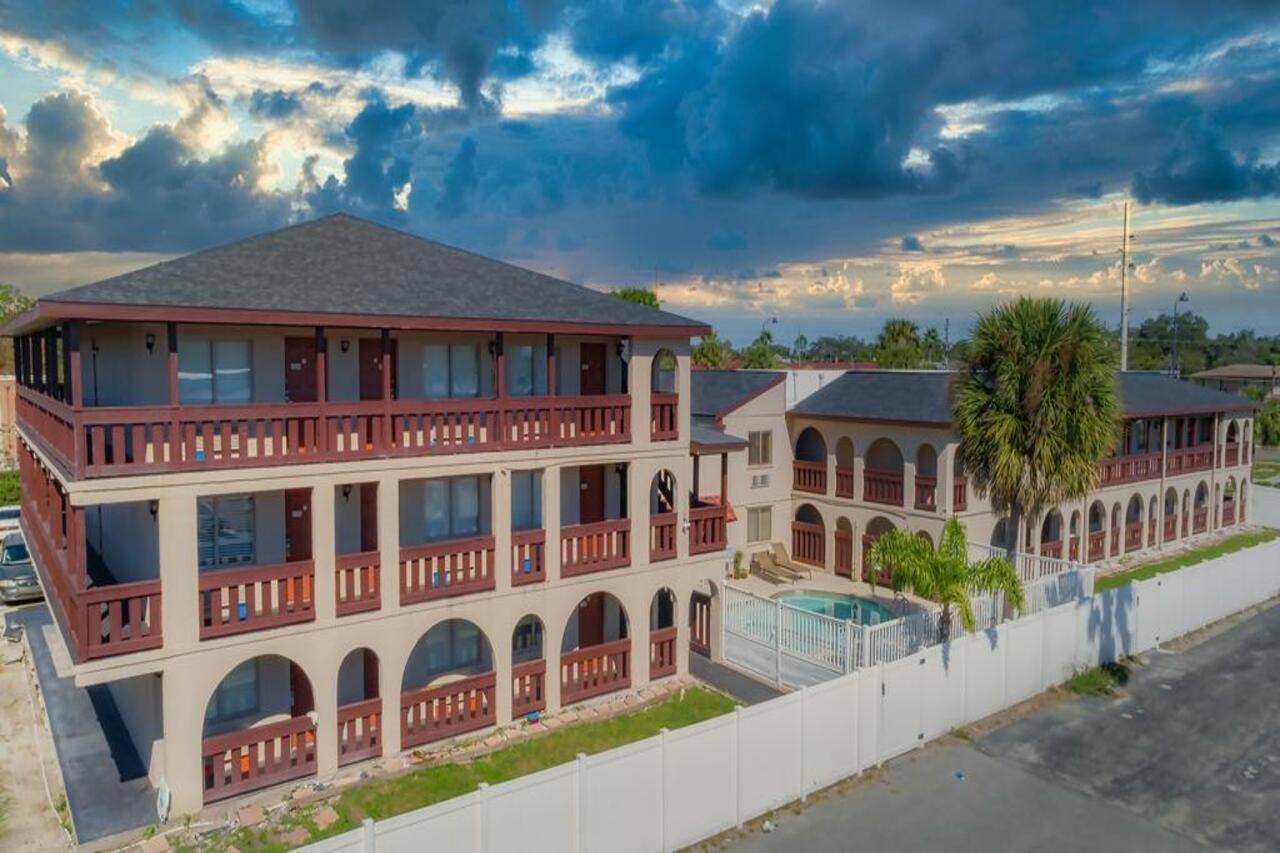 Sevilla Inn Kissimmee- Near Disney Экстерьер фото