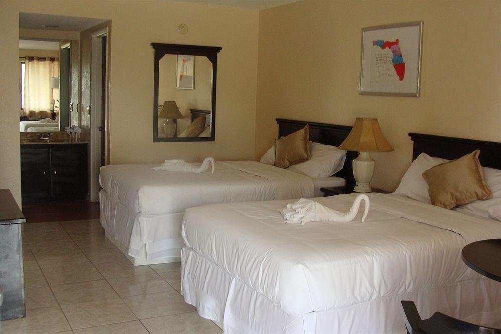 Sevilla Inn Kissimmee- Near Disney Экстерьер фото