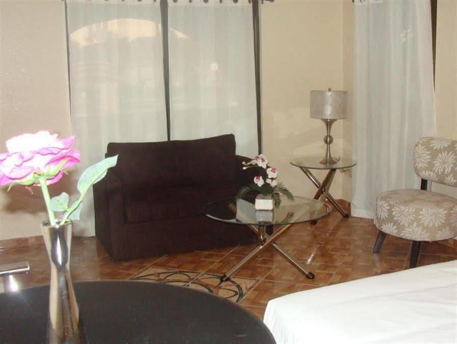 Sevilla Inn Kissimmee- Near Disney Экстерьер фото