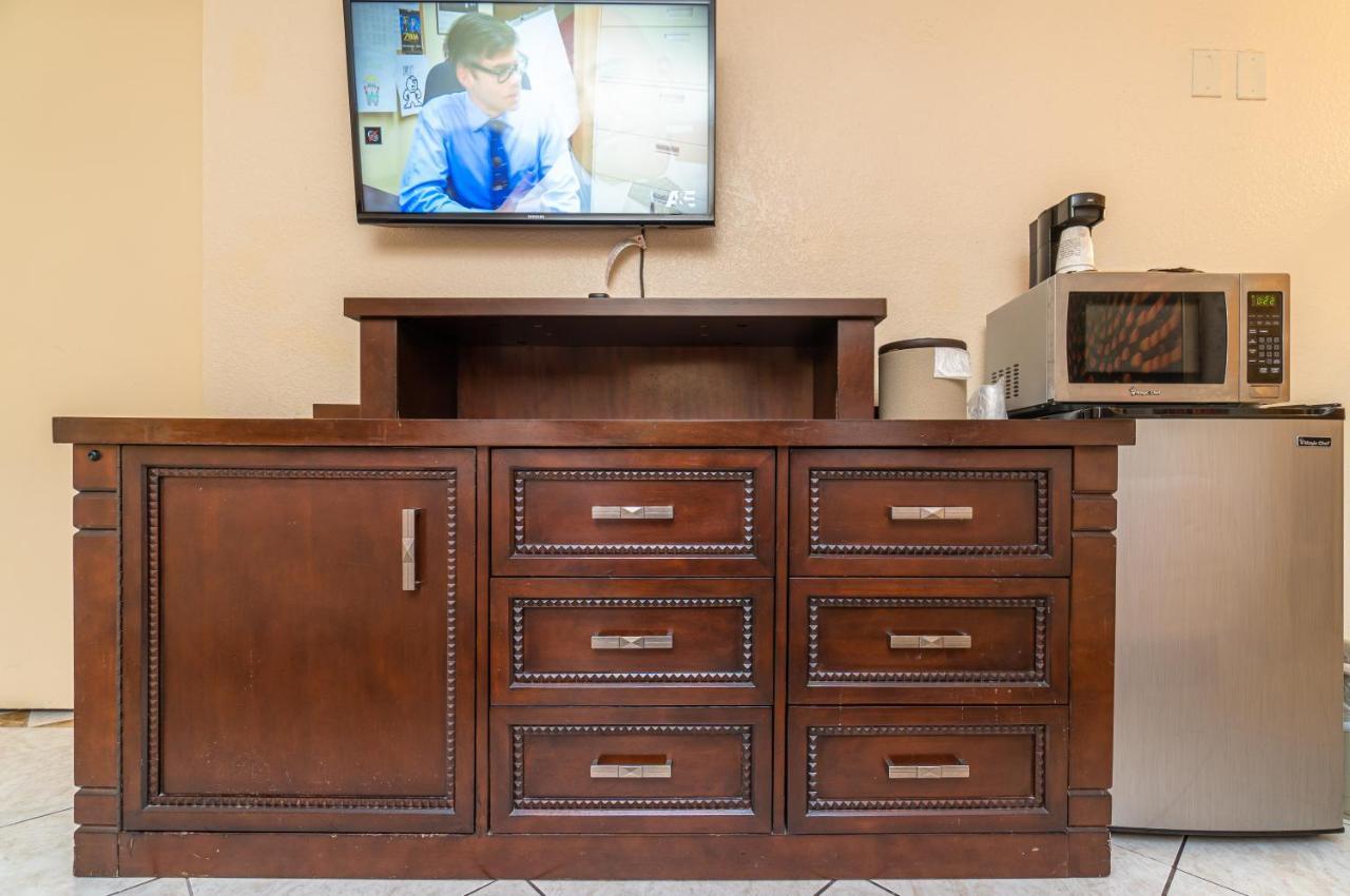 Sevilla Inn Kissimmee- Near Disney Экстерьер фото